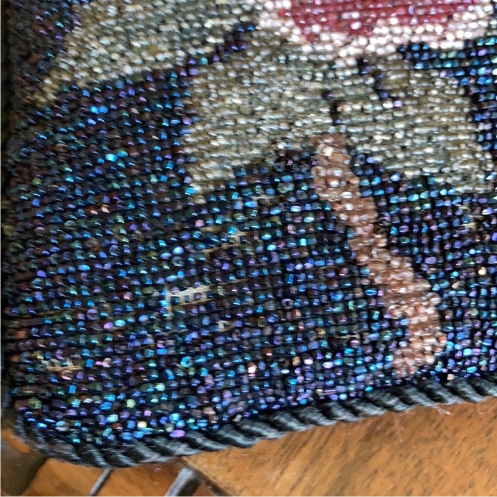 2 Stunning vintage handmade beaded pillows - Picture 10 of 12